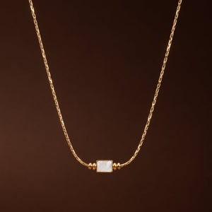 Lune Necklace