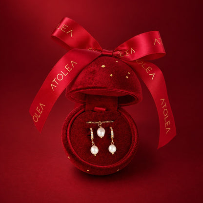 The Pearl Bauble
