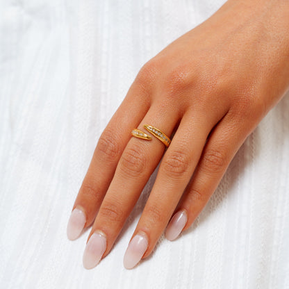 Stella Wrap Ring